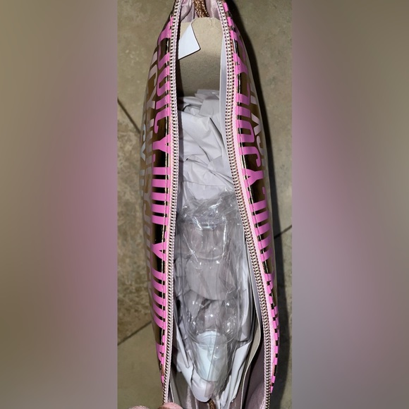 🎉HP🎉New! Juicy Couture Rose Gold/Pink Logo Large Zip Makeup Case 12”x4”✨💕 - Picture 6 of 9